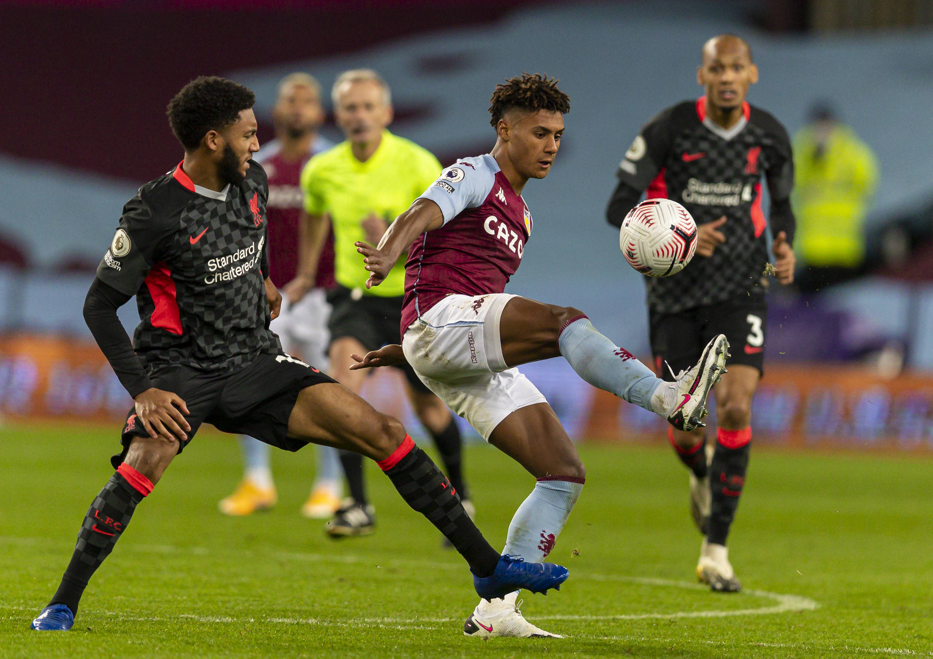 内马尔利用 内马尔利用